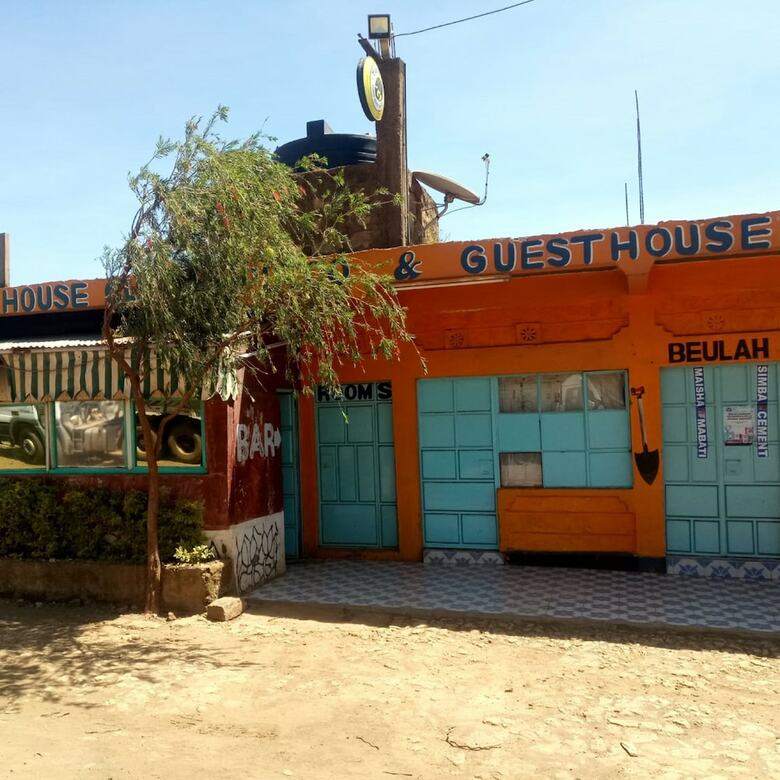 Hotel Acaliputo Guest House