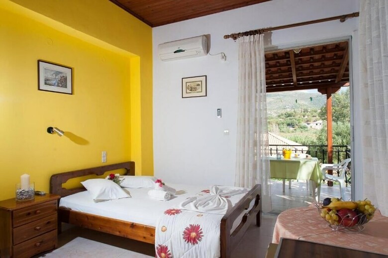 Hotel Nikos Studios