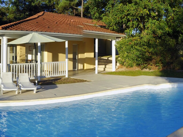 Beautiful Villa With A Private Pool Behind The Dunes