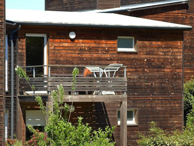 Nice Apartment With A Bbq, Near Montr�al Du Gers