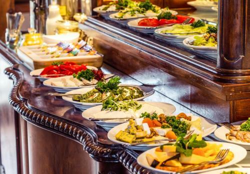 Agroturismo Folwark Bia?ych Bocian�w