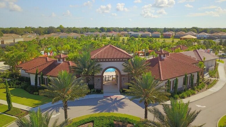 4079 Oak Tree Drive
