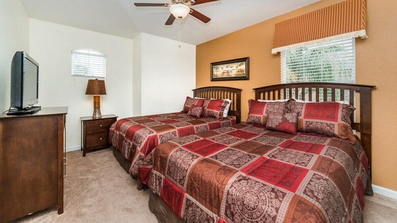 Villa 2624 Daulby Street