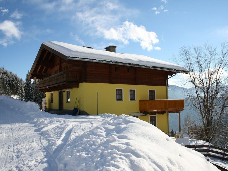 Cozy Apartment In Wagrain Near Forest