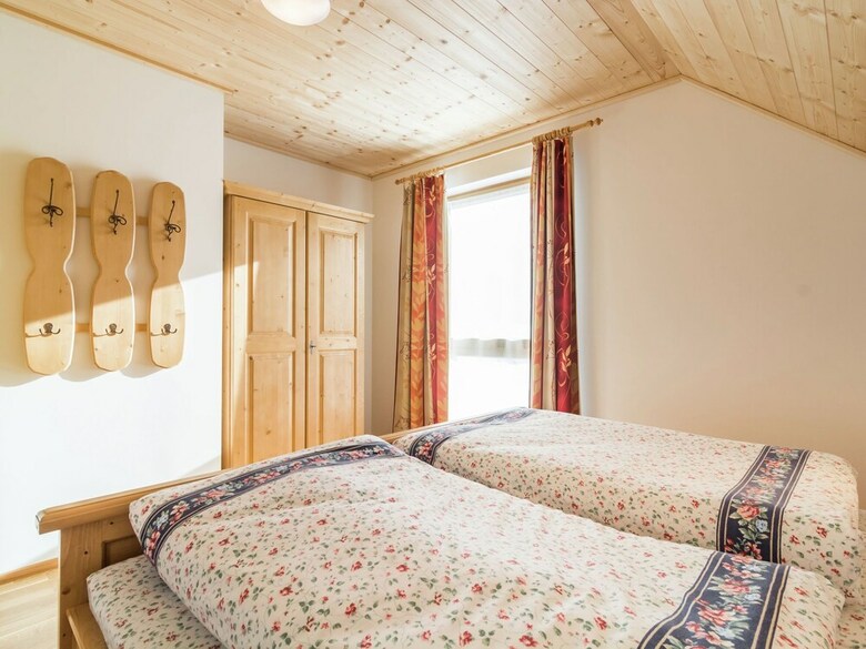 Luxury Chalet In Weinebene With Sauna