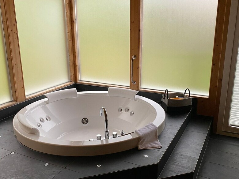 Luxury Chalet In Klippitzt�rl With Ski Storage