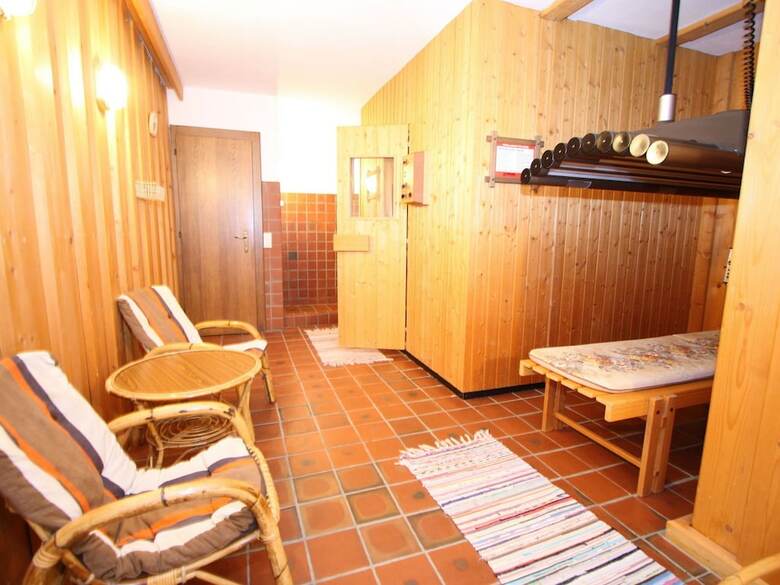 Warm Apartment In Ramsau Am Dachstein With Garden