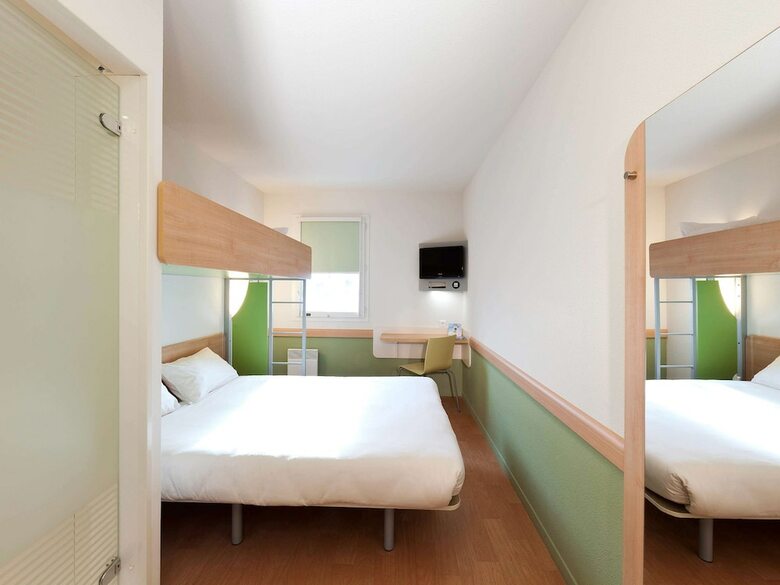 Hotel Ibis Budget Mantes-la-jolie Sully