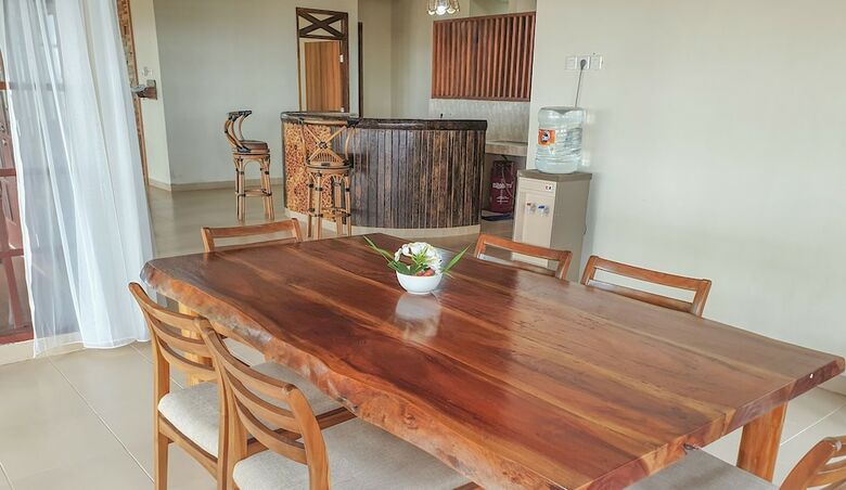 Bed & Breakfast Mutiara Carita Cottages
