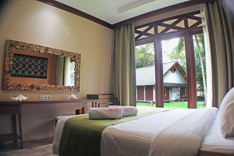 Bed & Breakfast Mutiara Carita Cottages