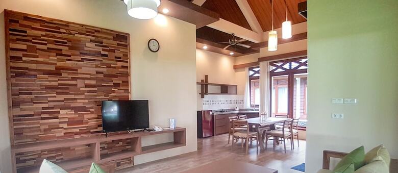 Bed & Breakfast Mutiara Carita Cottages