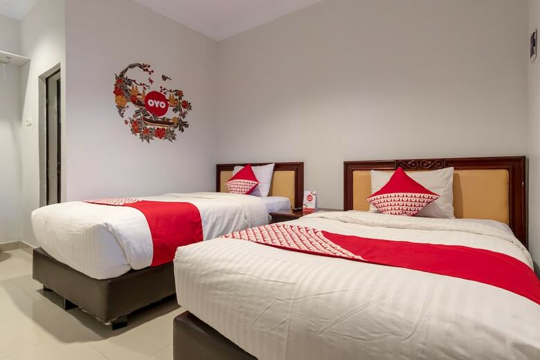 Capital O 540 Esther Hotel