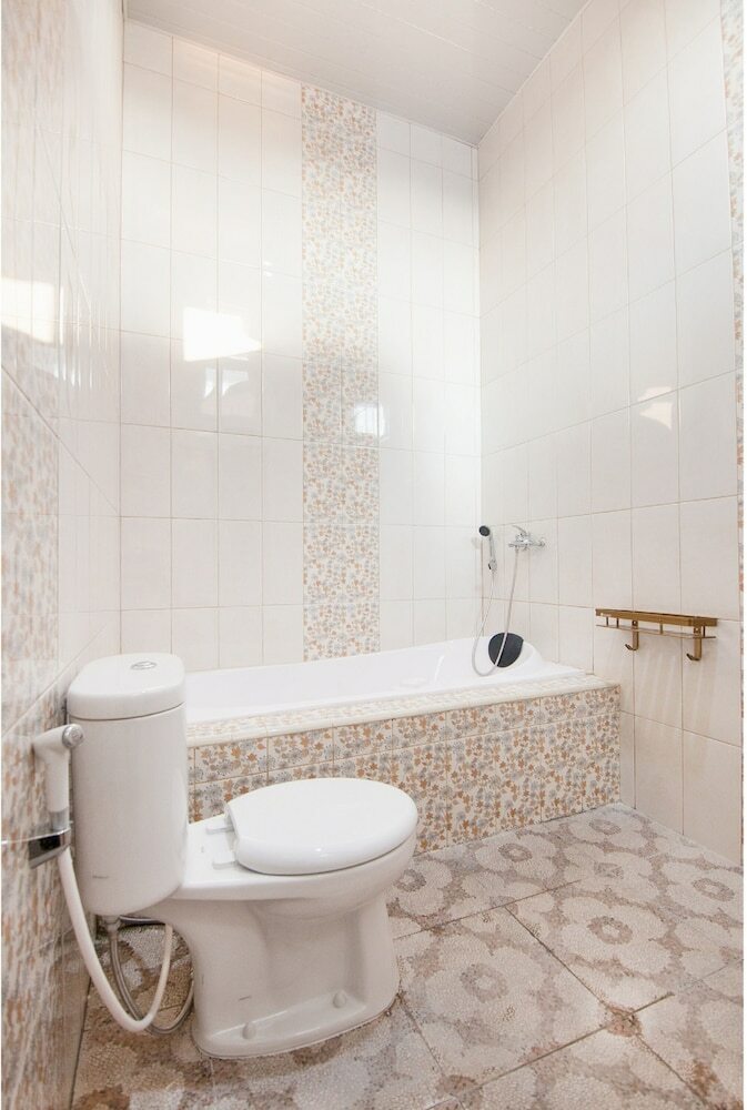 Capital O 540 Esther Hotel
