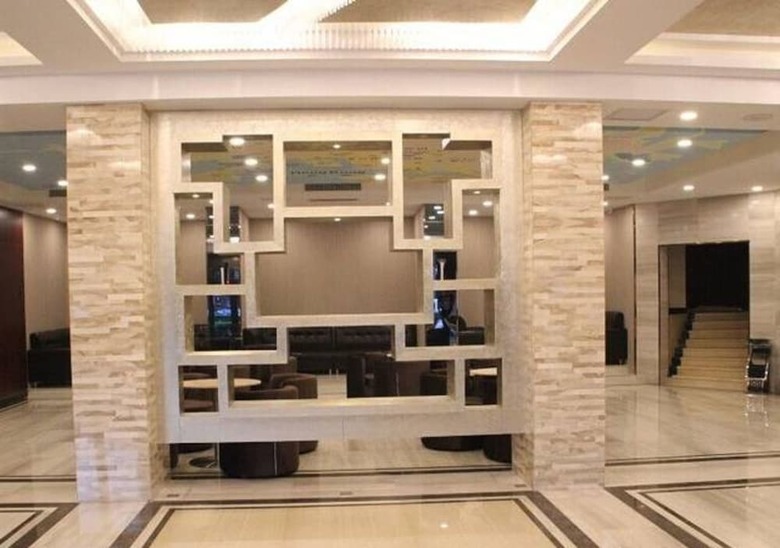 Lin'an Kanghao Hotel