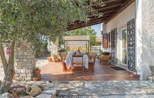Four-bedroom Holiday Home In Jural