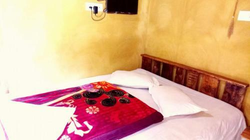 Hotel Roshnai Village Resort