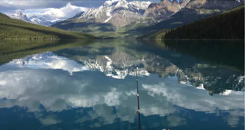 Posada Fortress Lake Wilderness Retreat