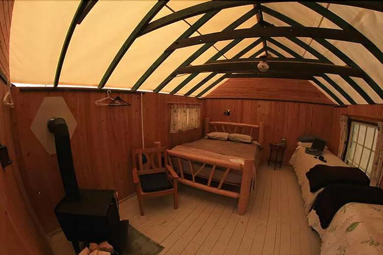 Posada Fortress Lake Wilderness Retreat