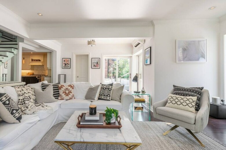 Designer Luxury 5 Bedroom Family Home