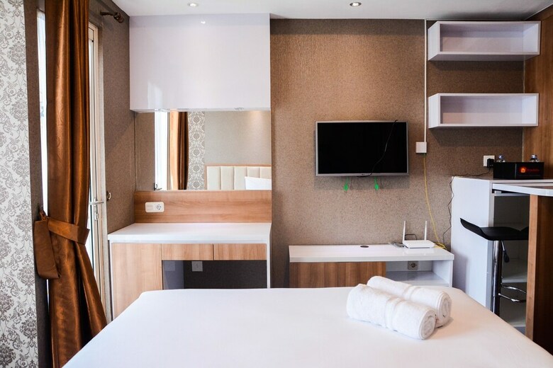 Comfortable Studio The Oasis Lippo Cikarang Apartment