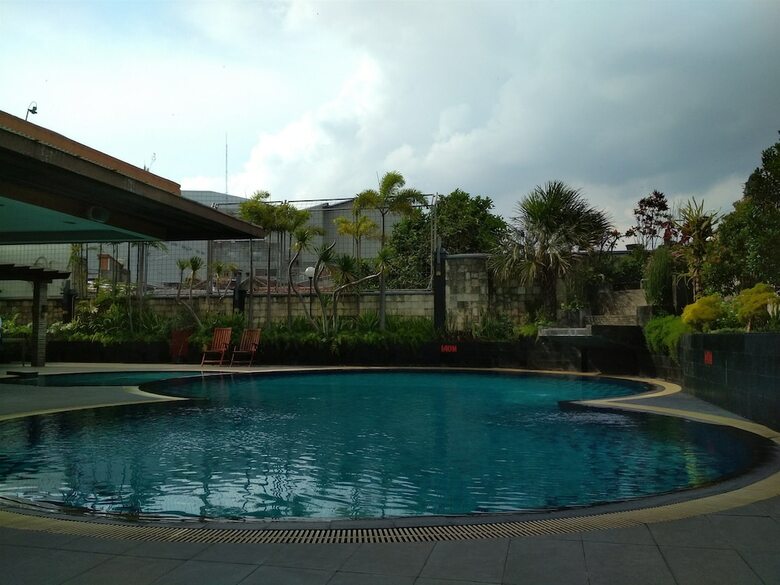 Elegant 2br Apartment At Grand Setiabudi
