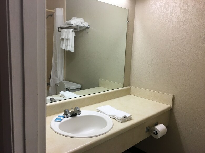 Aparthotel Ambassador Inn And Suites