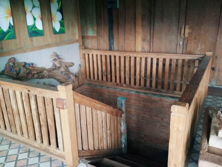 Bed & Breakfast Jatiwangi Villa