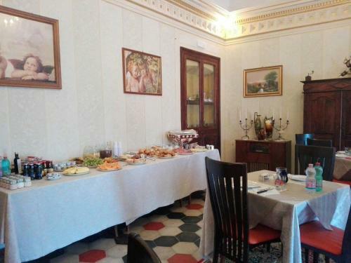 Hostal Palazzo Diamante