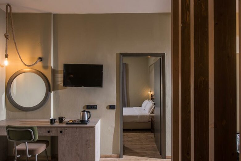 Aparthotel Petousis Hotel & Suites