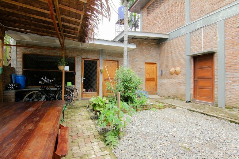 Hotel Bua Guest House