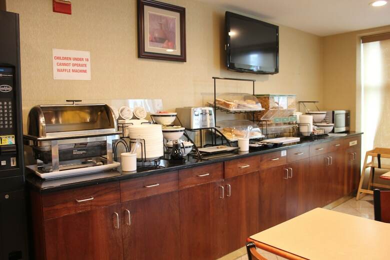 Hotel Bellerose Inn