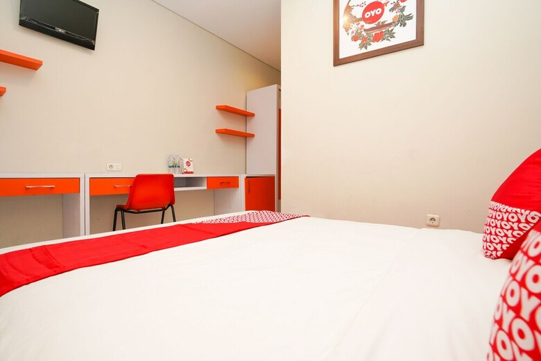 Hotel Oyo 748 R-15