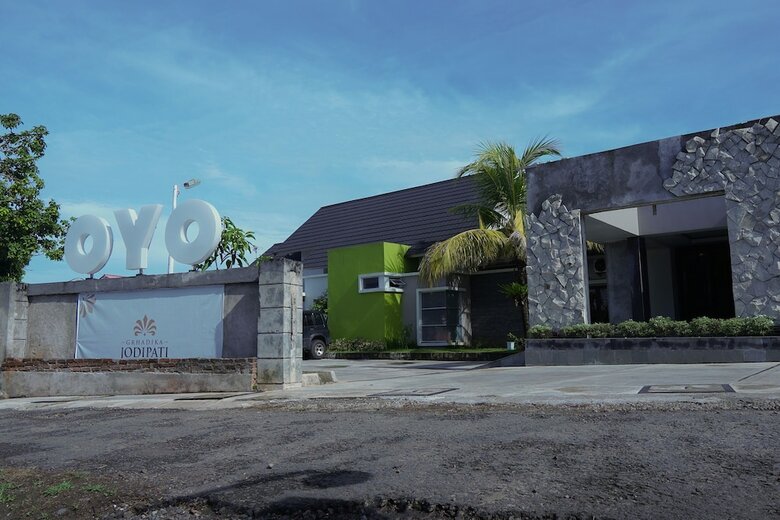 Hotel Oyo 680 Grhadika Jodipati