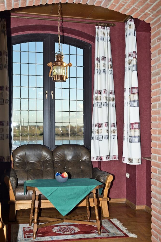 Hotel-restaurant Wacht Am Rhein