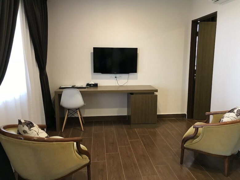 Hotel Lotus Seaview Beach Resort & Spa