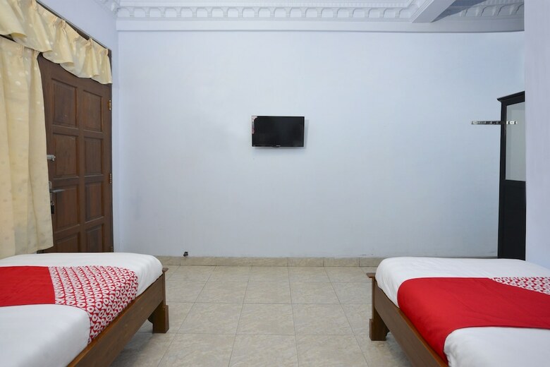 Oyo 586 Hotel Wijaya