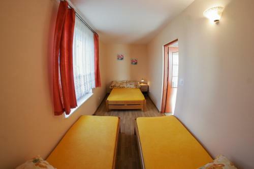Hostal Toskania Pokoje Goscinne