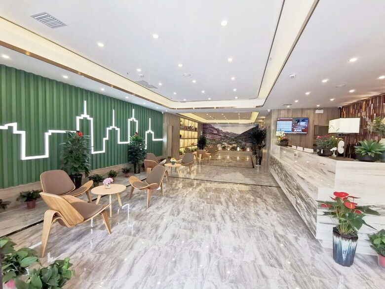 Xian Runjia Hotel