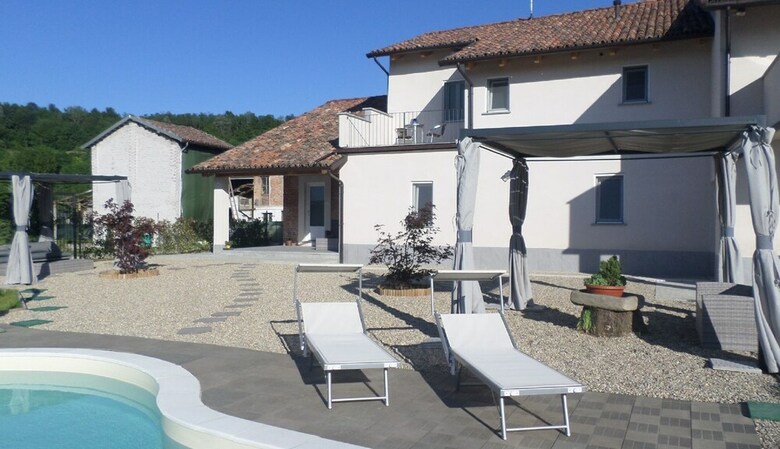 Apartamentos Laura's Country Resort