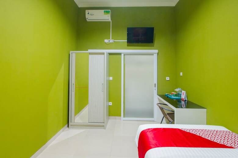 Hotel Oyo 871 Aira Costel