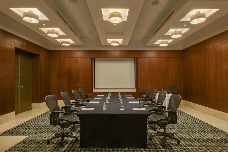Safir Fintas Kuwait Hotel