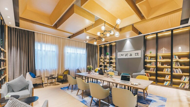 Atour Hotel Nanxu Ave Zhenjiang