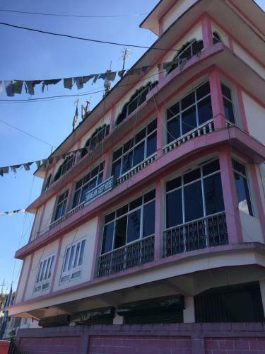 Hostal Vamoosetrail Tawang(5)