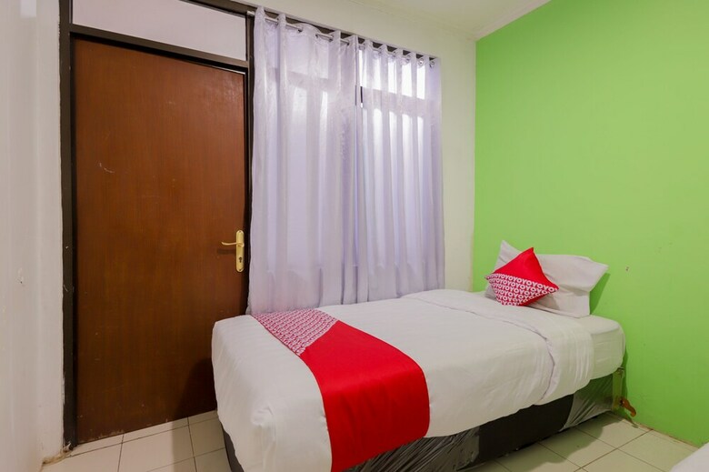 Hotel Oyo 883 Pavo Resort