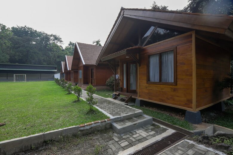 Hotel Oyo 883 Pavo Resort
