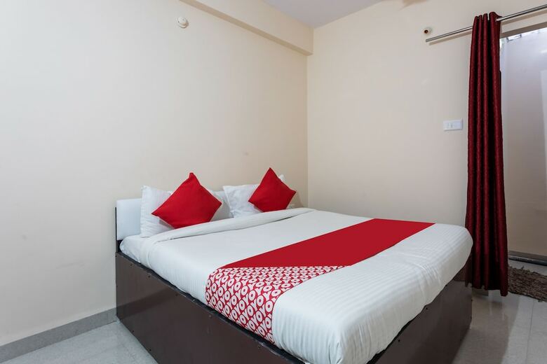 Hotel Oyo 36243 Mishthi Palace