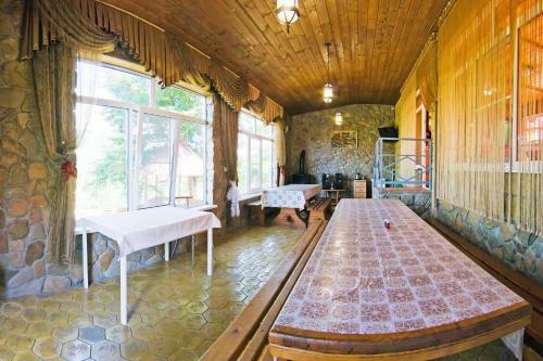 Hostal Guest House "u Reki"