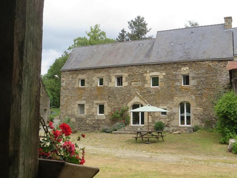 Bed & Breakfast Manoir de Questinguy