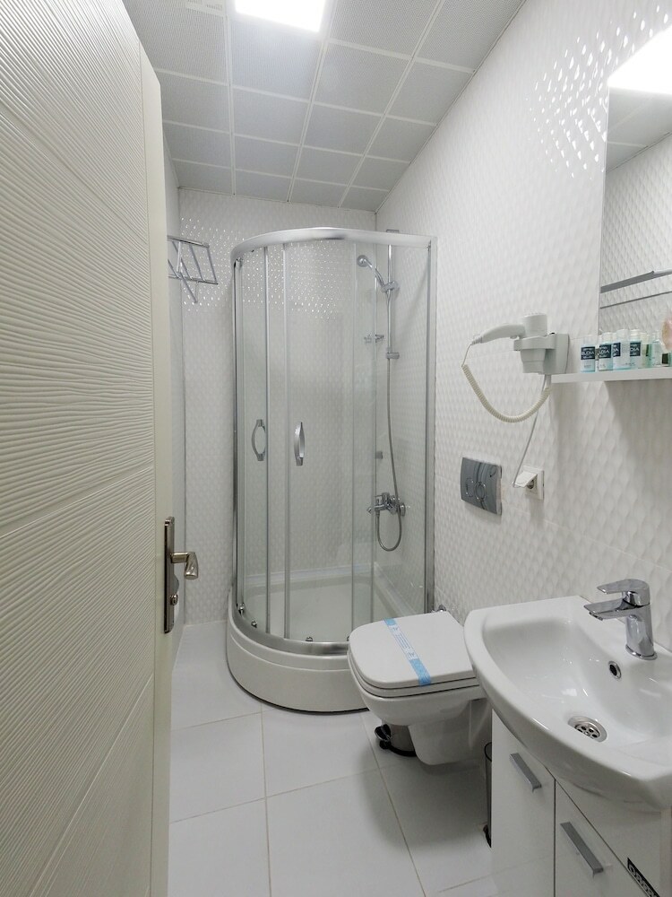 Nusret Bey Hotel
