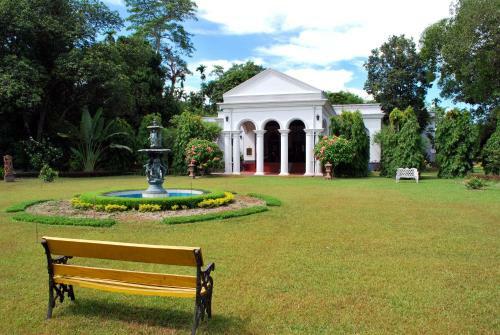 Hotel Thengal Manor